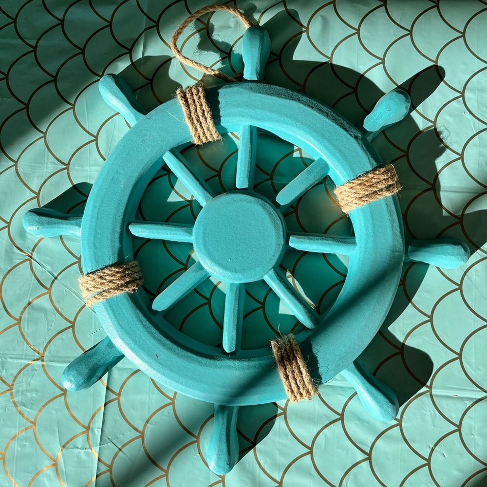 Nautical Ship steering wheel